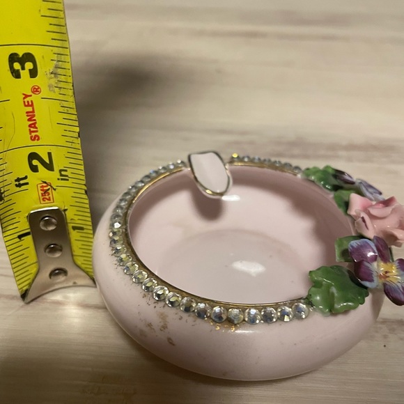 Vintage L’amour China Pink Ashtray - Picture 8 of 8